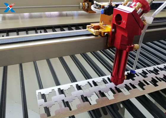 Прозрачные 3 мм специально вырезанные акриловые листы высокоточное лазерное резка